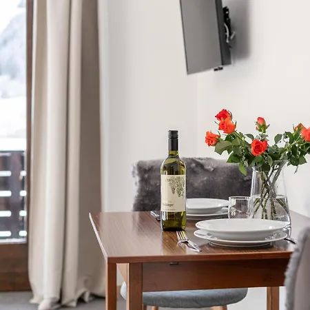 דירה Brixen Alpin Living 15 בריקסן אים טהלה