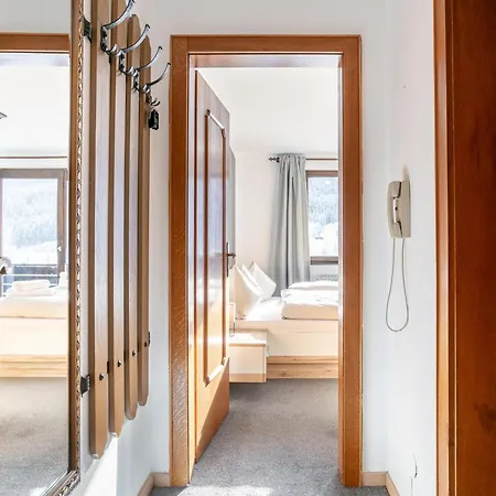 Brixen Alpin Living 15 דירה