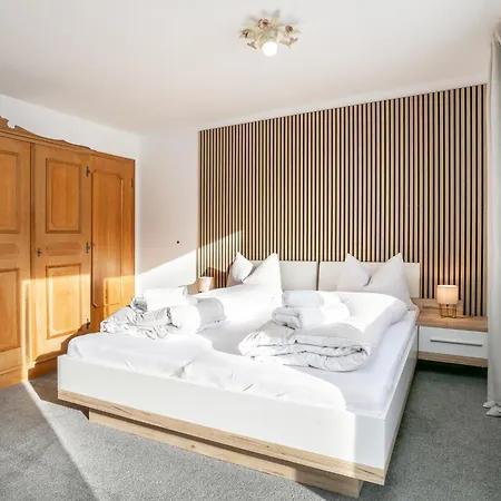 Brixen Alpin Living 15 בריקסן אים טהלה